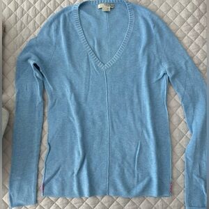Label and thread cotton sweater